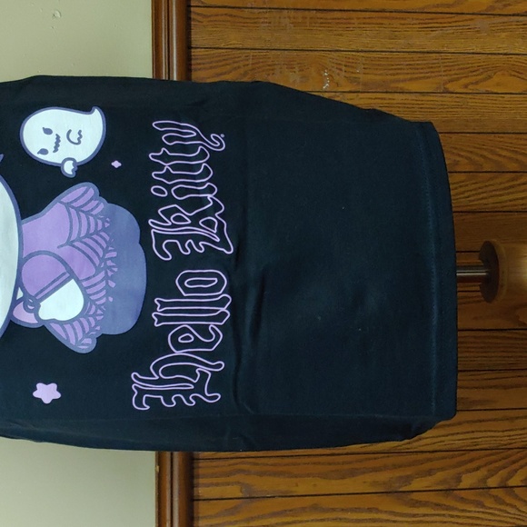 Sanrio 🆕 Hello Kitty Halloween T-Shirt S - Picture 6 of 12